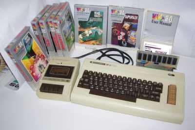Vic 20, Commodore 64, Amiga: in mostra ci sono i pc degli anni 80